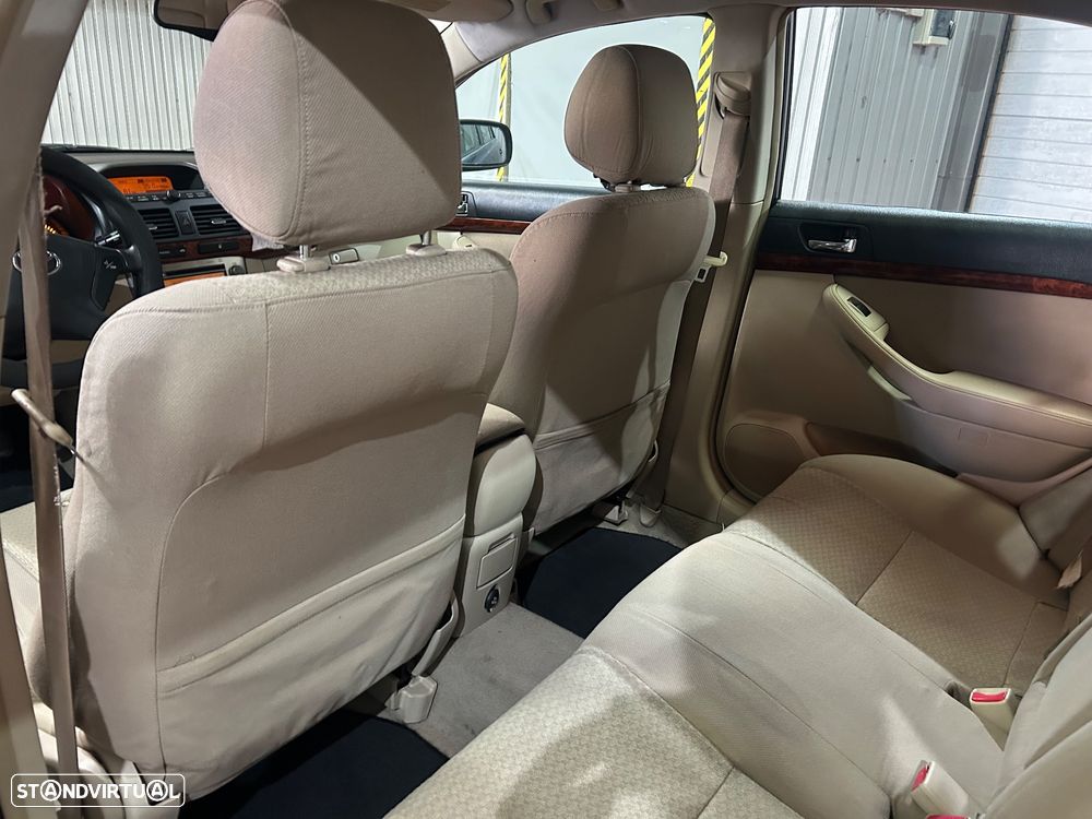 Toyota Avensis SD 2.0 D-4D Sol S/GPS - 15