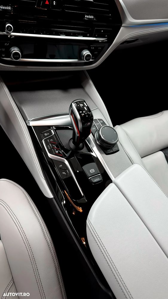 BMW M5 Competition - 9