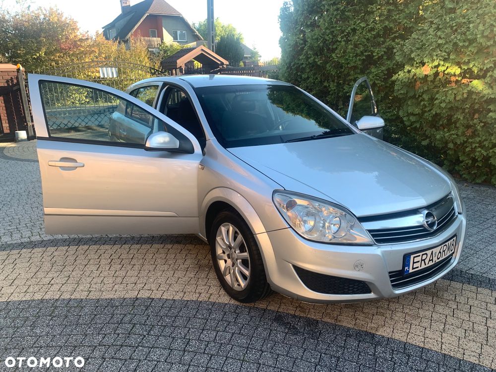 Opel Astra III 1.7 CDTI Enjoy - 19