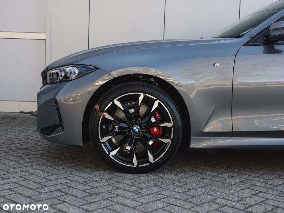 BMW Seria 3 330i xDrive M Sport sport - 16
