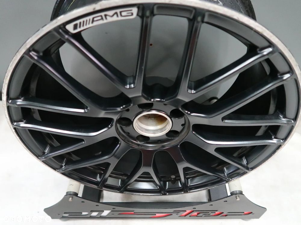 W032 Felga Aluminiowa Mercedes A2054015900 9x19et25 - 5