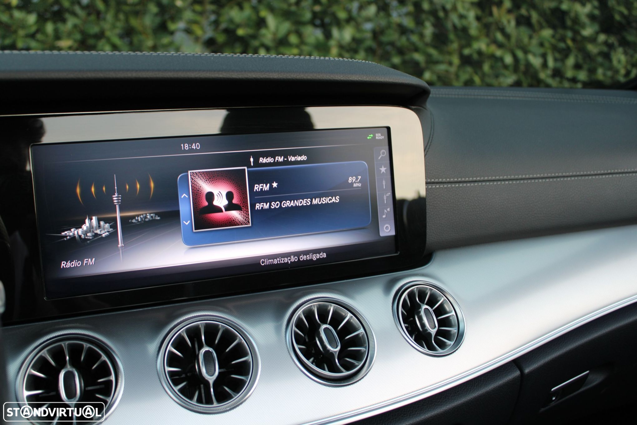 Mercedes-Benz E 220 d AMG Line - 20