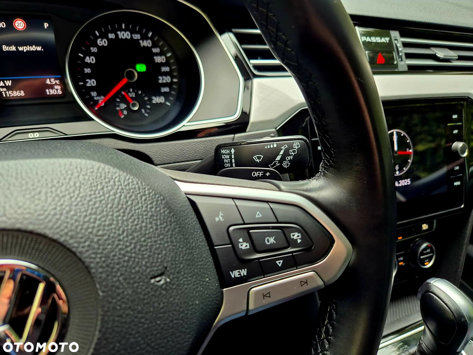 Volkswagen Passat 2.0 TSI Business DSG - 29