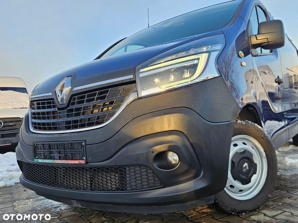 Renault Trafic L2H1 *74900zł NETTO* Brygadówka 6 osób 2.0dCi/120KM - 12