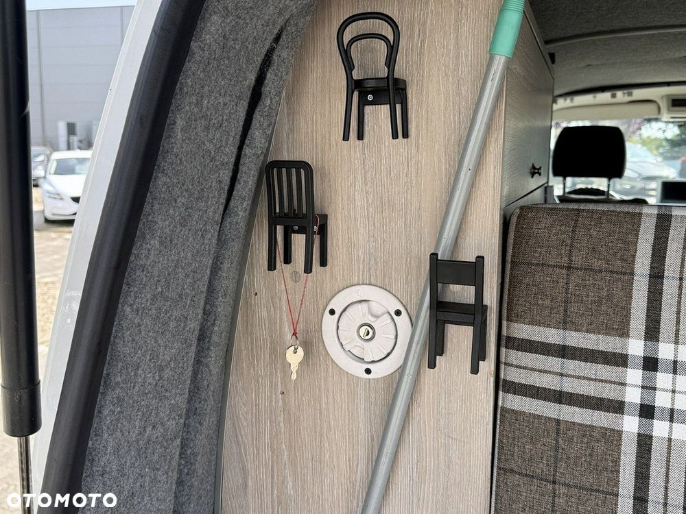 Volkswagen Transporter - 36