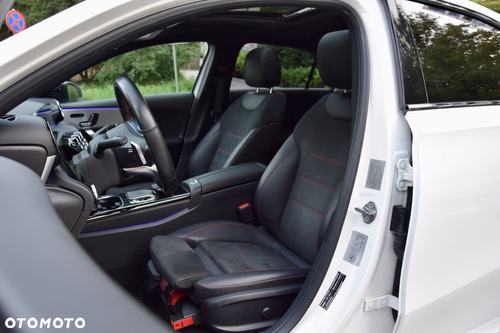 Mercedes-Benz Klasa A 200 7G-DCT - 17