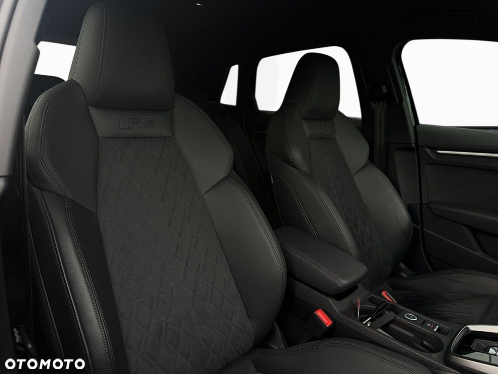 Audi RS3 Sportback - 11