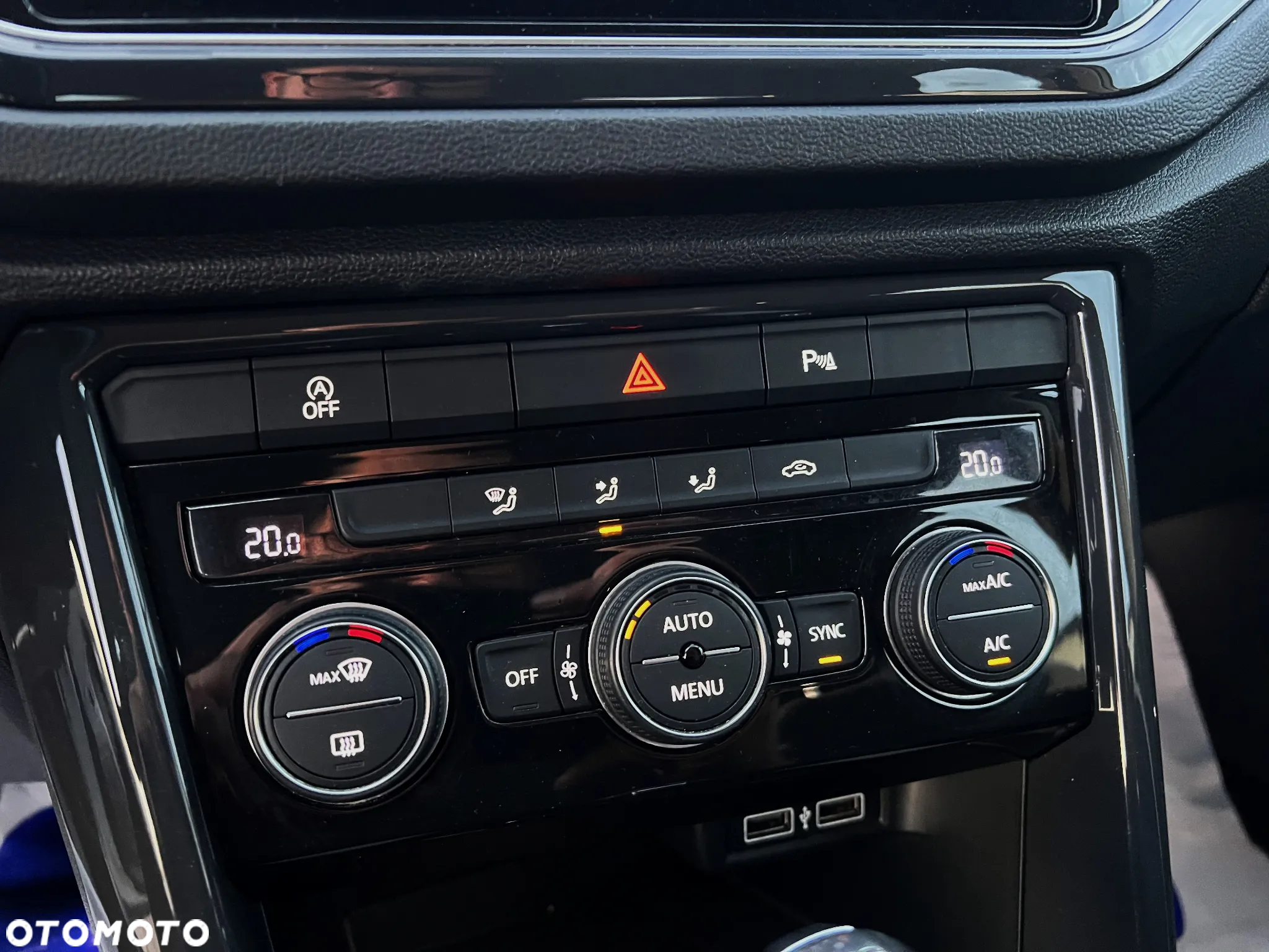 Volkswagen T-Roc 2.0 TSI 4Motion Premium DSG - 35