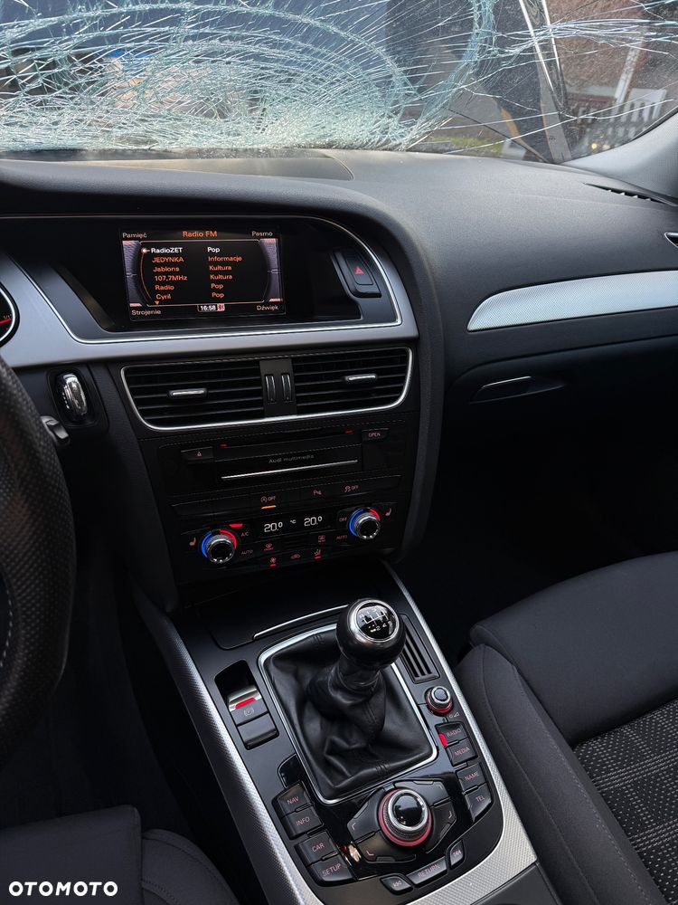 Audi A4 Avant 2.0 TDI ultra - 16