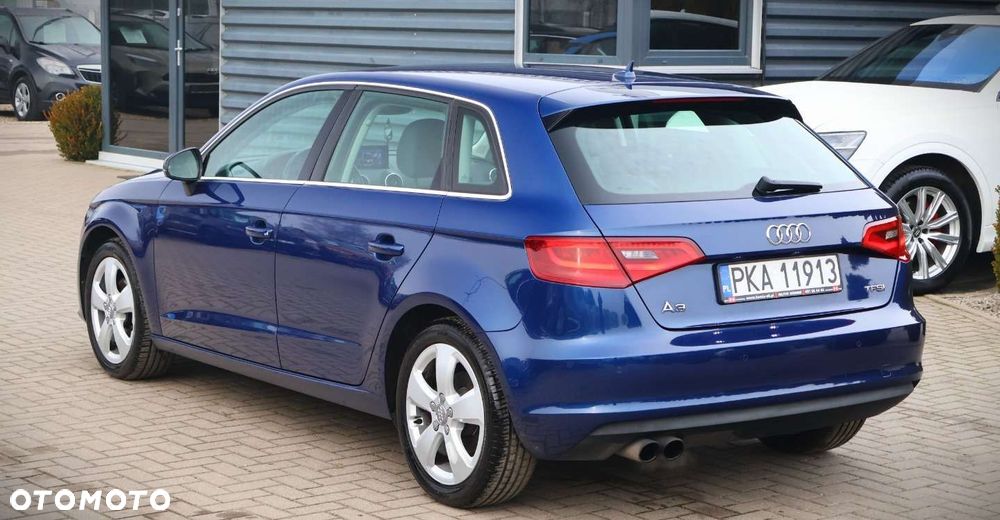 Audi A3 Sportback - 7