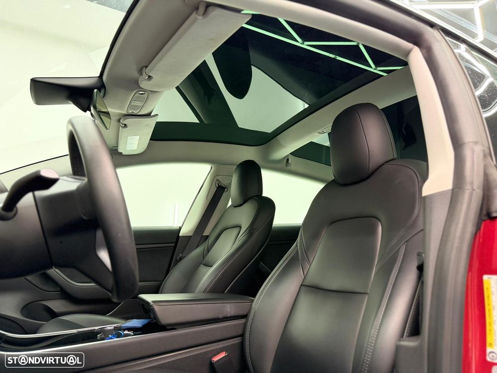 Tesla Model 3 Standard RWD Plus - 19