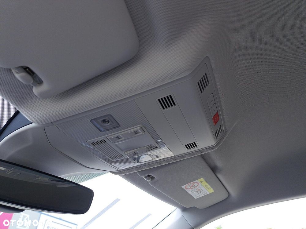 Volkswagen T-Cross 1.5 TSI ACT Style DSG - 21