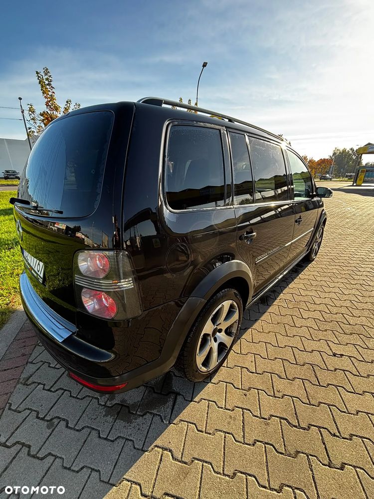 Volkswagen Touran 2007 photo 4