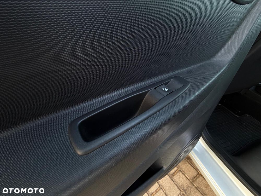 Renault Captur ENERGY TCe 90 Start&Stop Luxe - 28