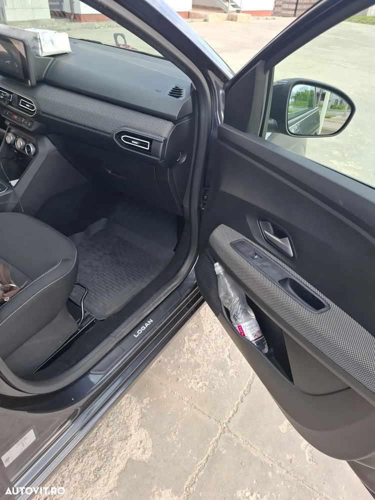 Dacia Logan TCe 90 CVT Prestige - 17