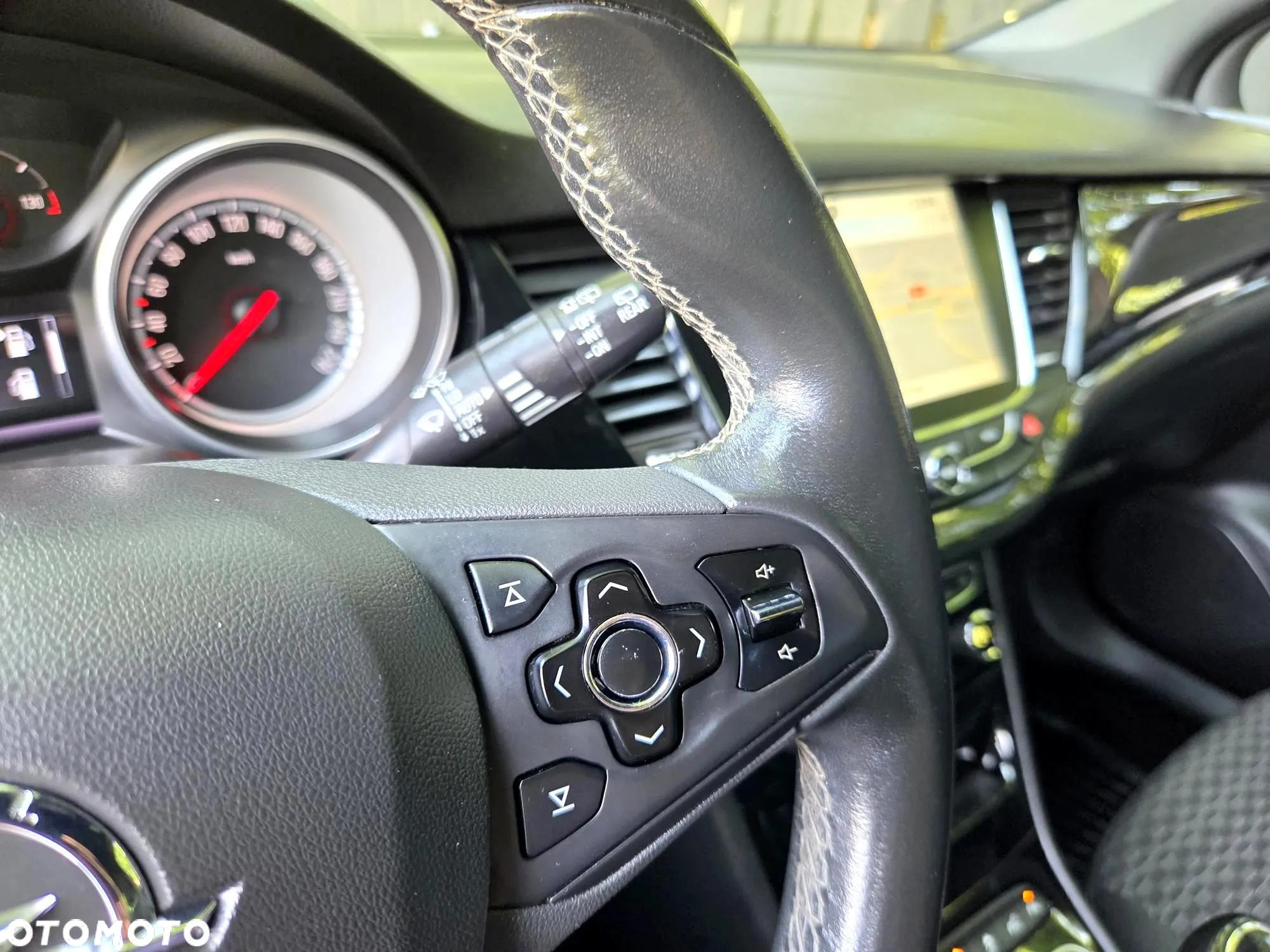 Opel Astra V 1.4 T Elite - 31