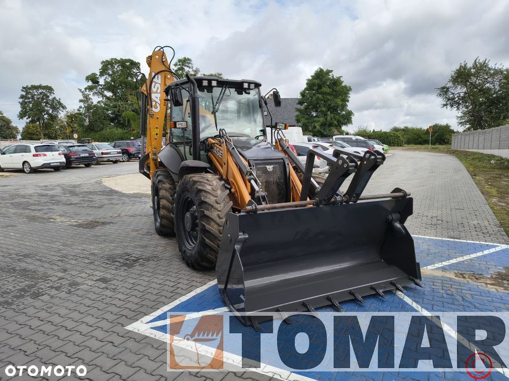 Case 695 SV 2023R - 5