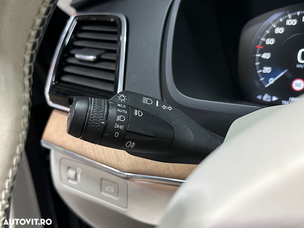 Volvo XC 90 D5 AWD Inscription - 16
