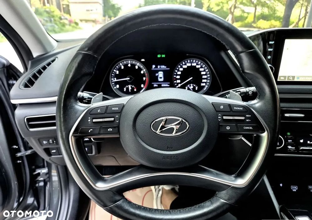 Hyundai Sonata - 15