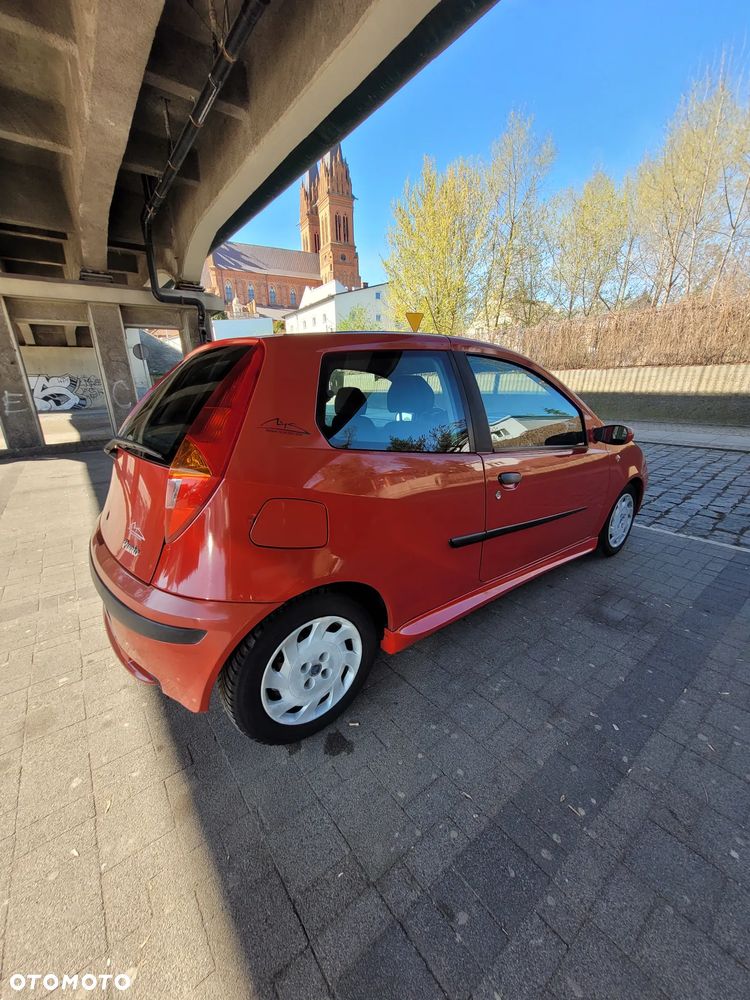 Fiat Punto 1.2 16V Trofeo - 3