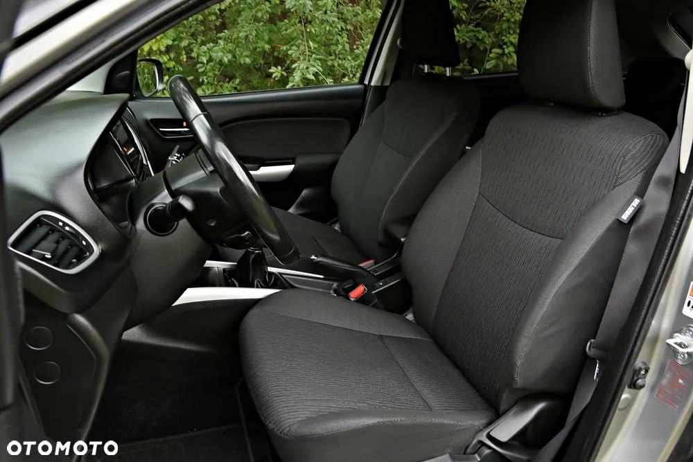 Suzuki Baleno 1.0 Boosterjet Comfort - 32