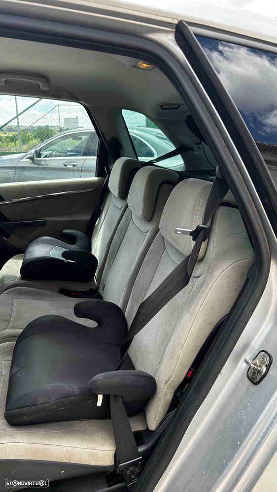 Citroën C4 Picasso 1.6 HDi Exclusive RFM CMP6 - 9
