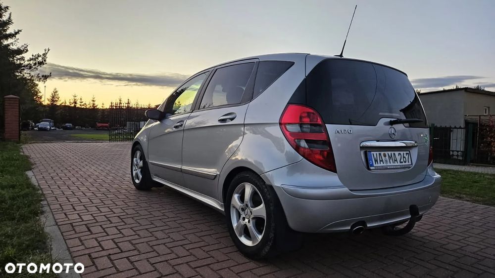 Mercedes-Benz Klasa A 170 Avantgarde Edition 10 - 11