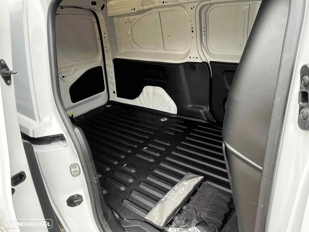 Peugeot Partner Premium Longa 1.5 BlueHDi 100cv - 26