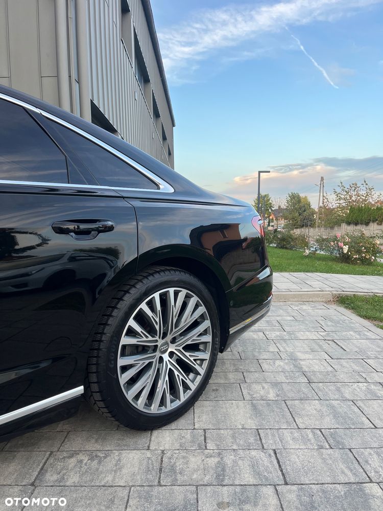 Audi A8 55 TFSI mHEV Quattro Tiptr - 36