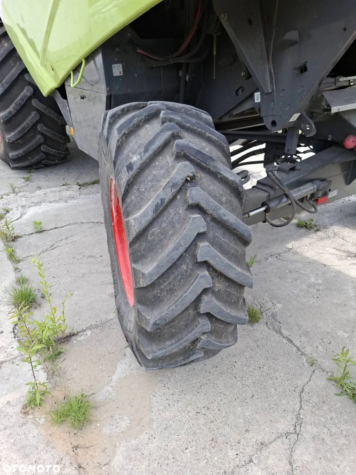 Claas 405 tys netto Claas Tucano 430 z napedem 4x4 - 5