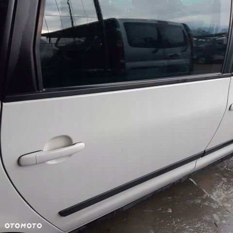 Seat Alhambra drzwi Prawy tył białe LB9A - 1