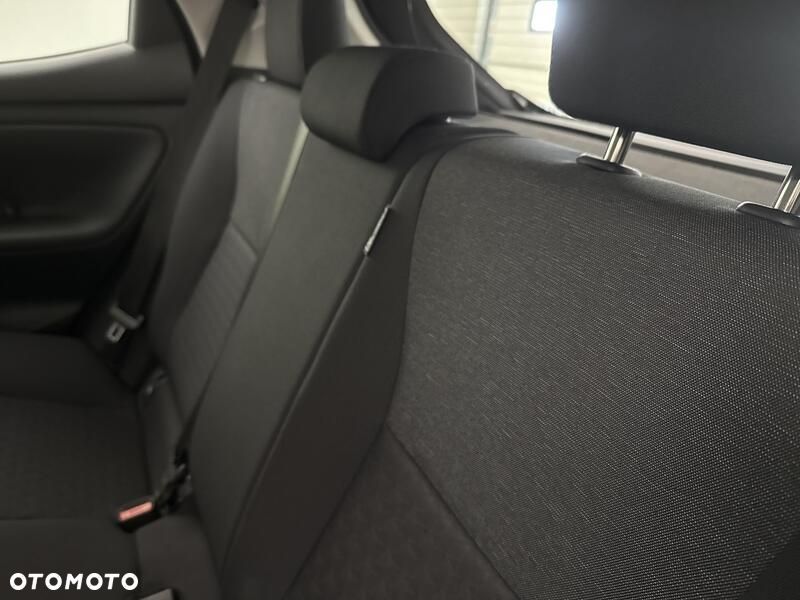 Toyota Yaris Hybrid 1.5 Comfort - 19