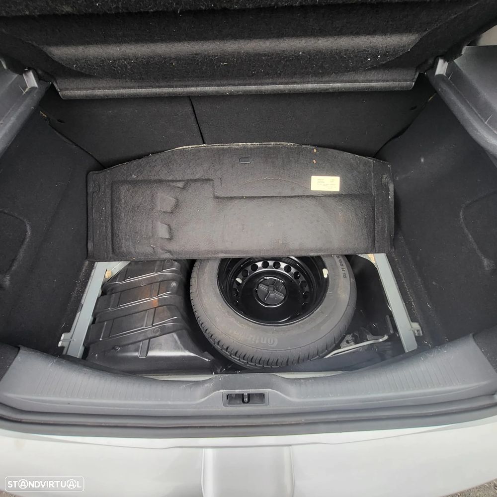 Renault Mégane ENERGY dCi 110 INTENS - 32