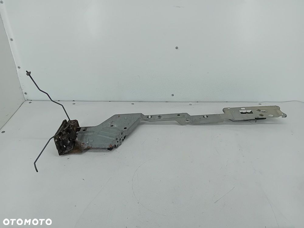 ZAMEK DRZWI PRAWY PRZÓD CHEVROLET BERETTA (87-96) - 1