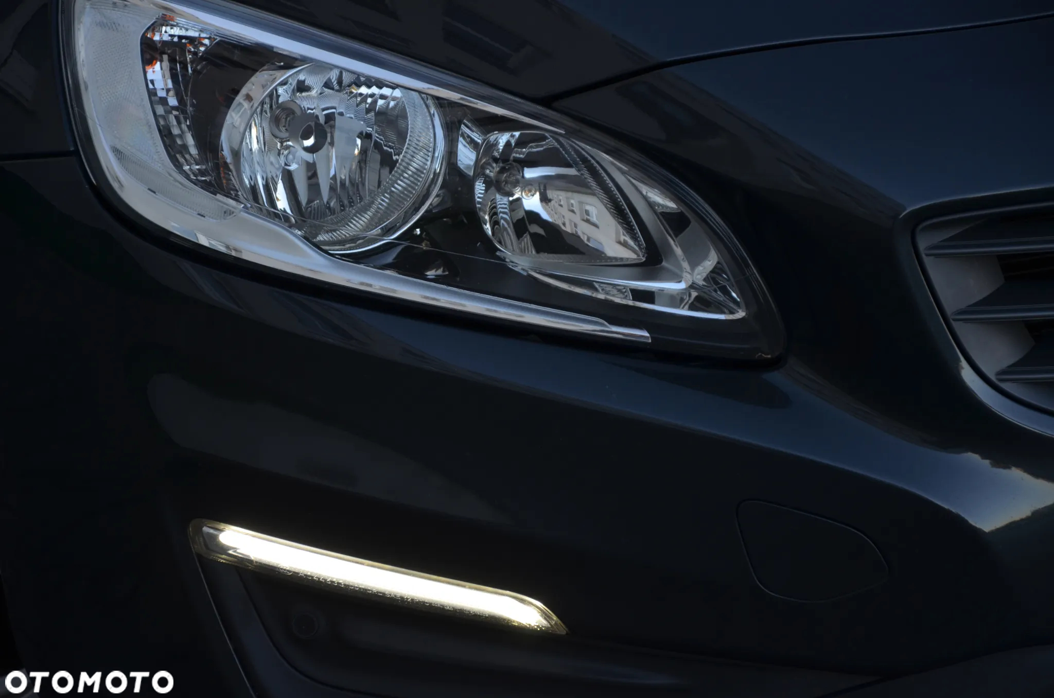 Volvo V60 D2 Drive-E Kinetic - 10
