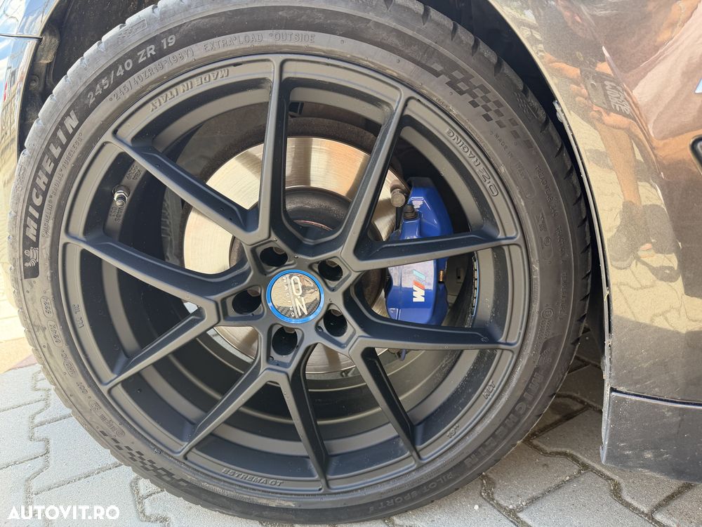 BMW Seria 5 530i AT MHEV - 28