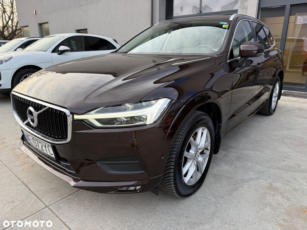 Volvo XC 60 D4 Momentum - 1