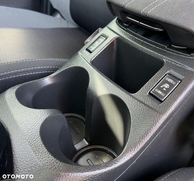 Nissan Qashqai - 17