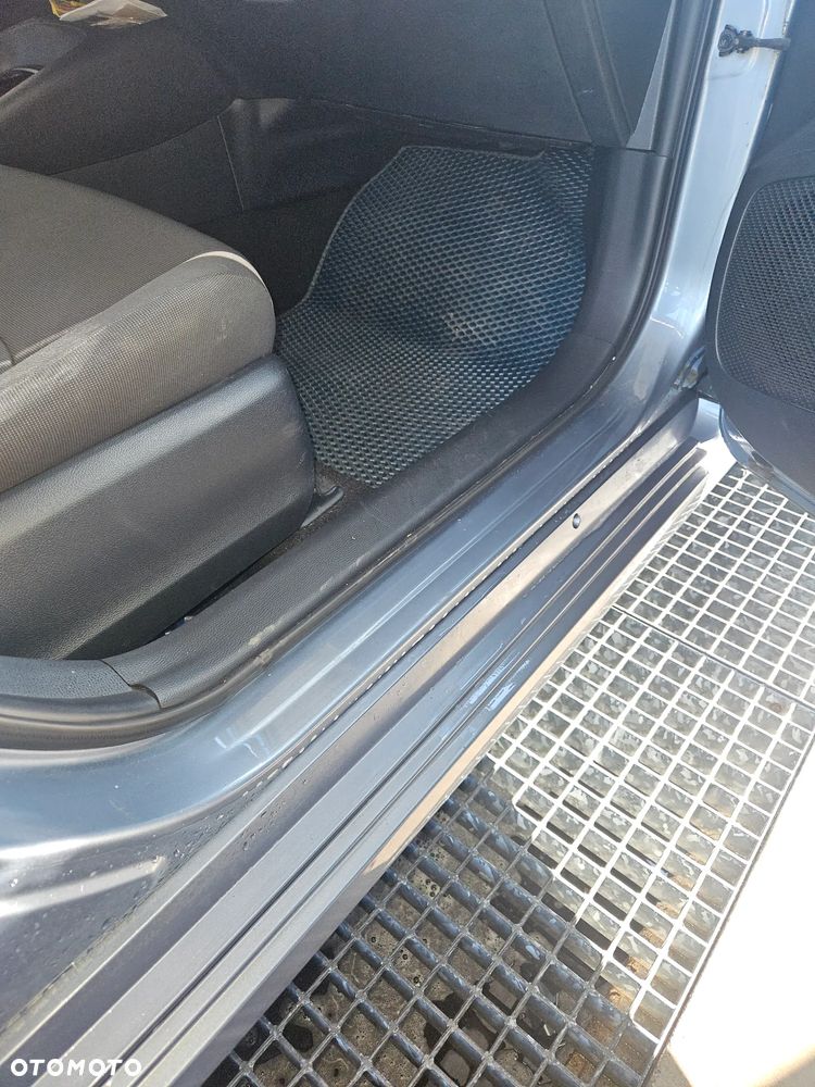 Toyota Corolla 1.6 Active - 16