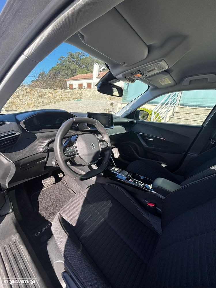 Peugeot e-2008 Active Pack - 8