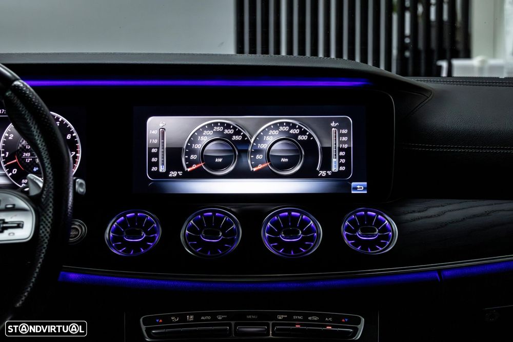 Mercedes-Benz E 53 AMG 4Matic+ - 31