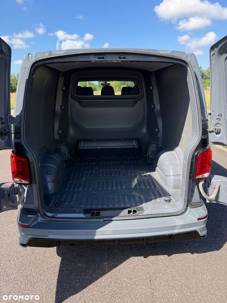 Volkswagen Transporter - 21
