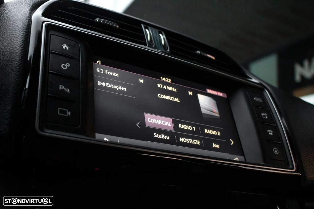 Jaguar F-Pace 20d Aut. Prestige - 42