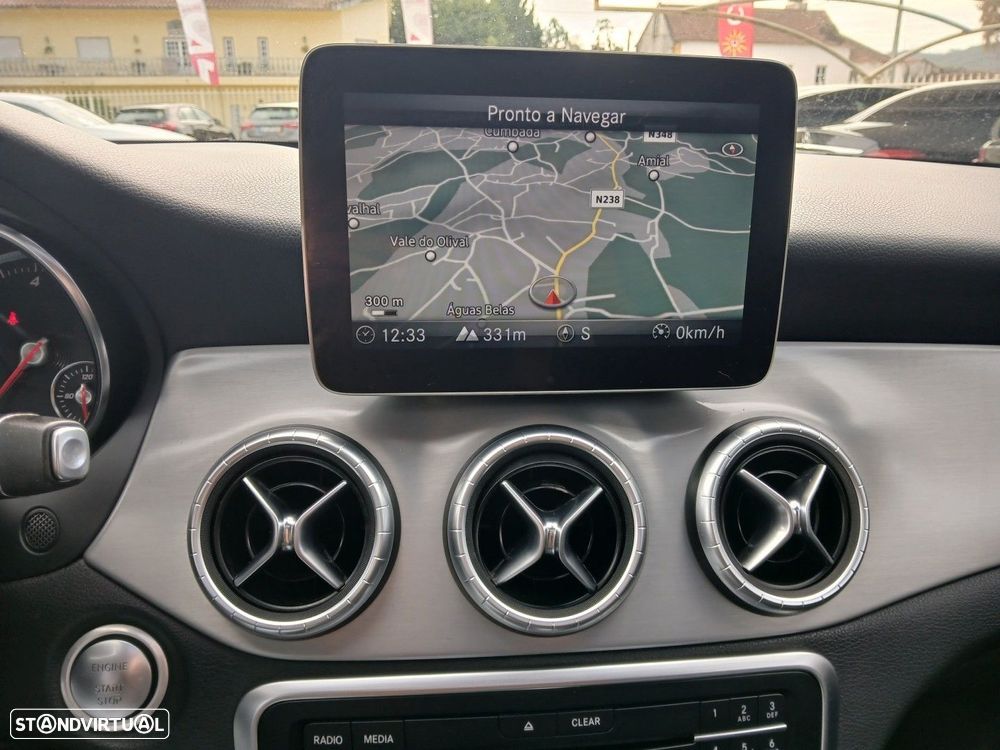 Mercedes-Benz CLA 180 d Shooting Brake AMG Line Aut. - 26