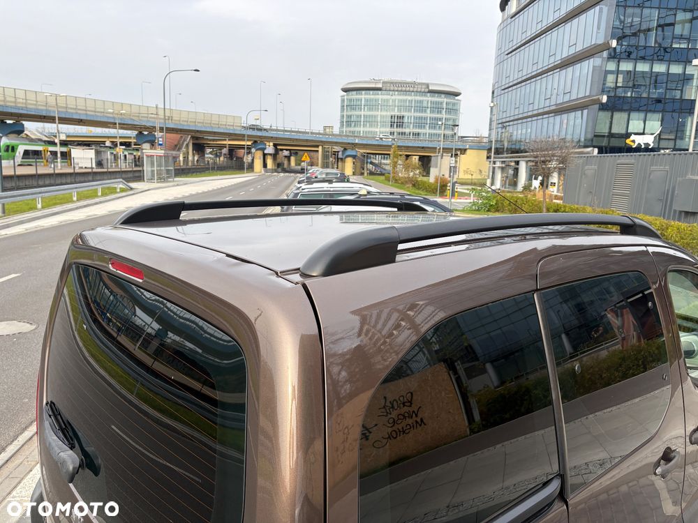 Peugeot Partner - 13