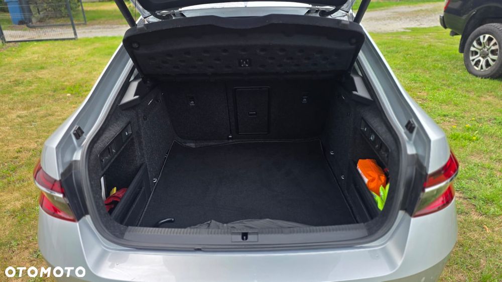 Skoda Superb 1.5 TSI Ambition - 10