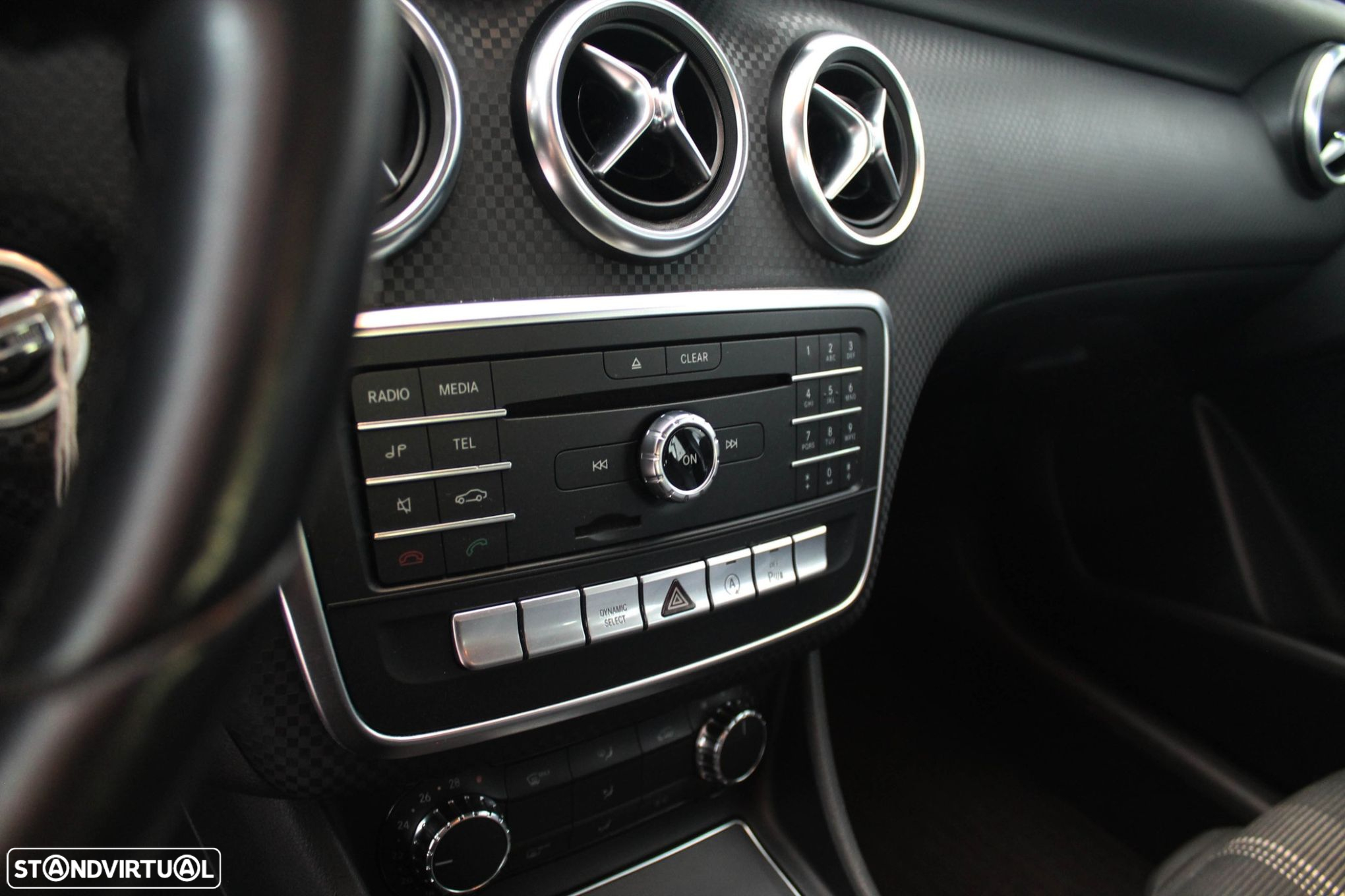 Mercedes-Benz A 200 d Urban Aut. - 9