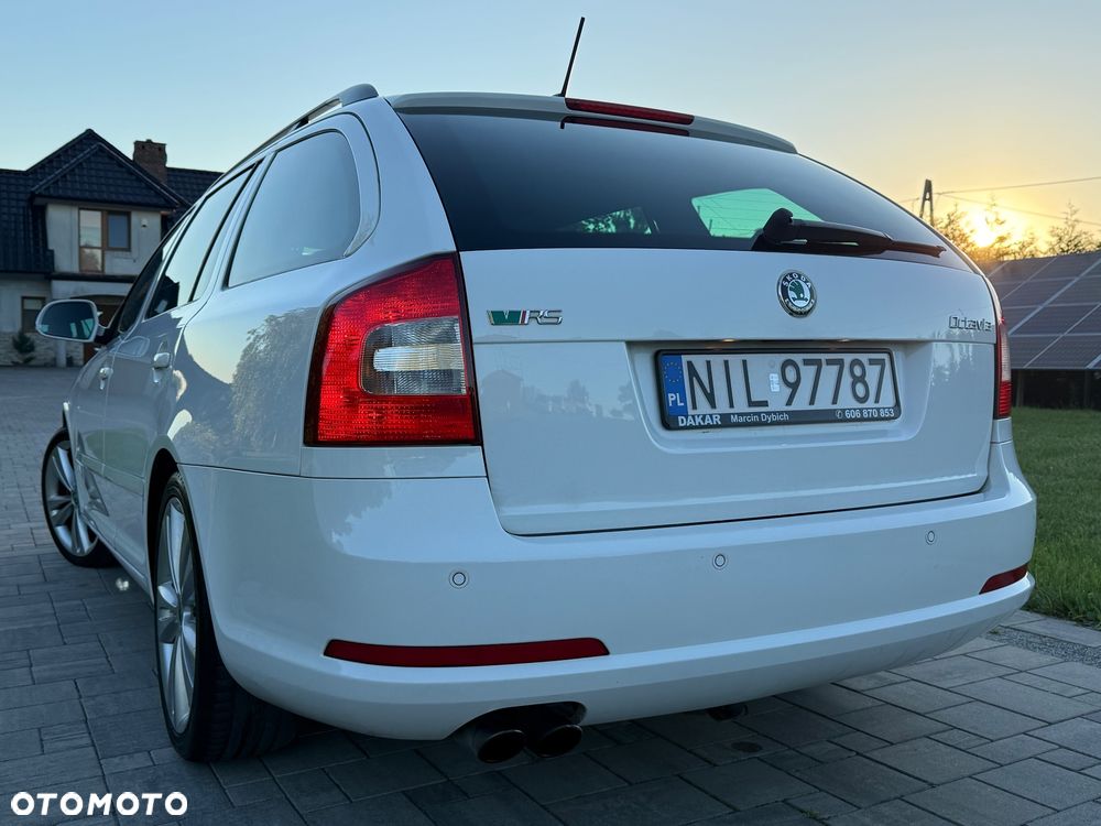 Skoda Octavia 2.0 TDI DPF RS - 4