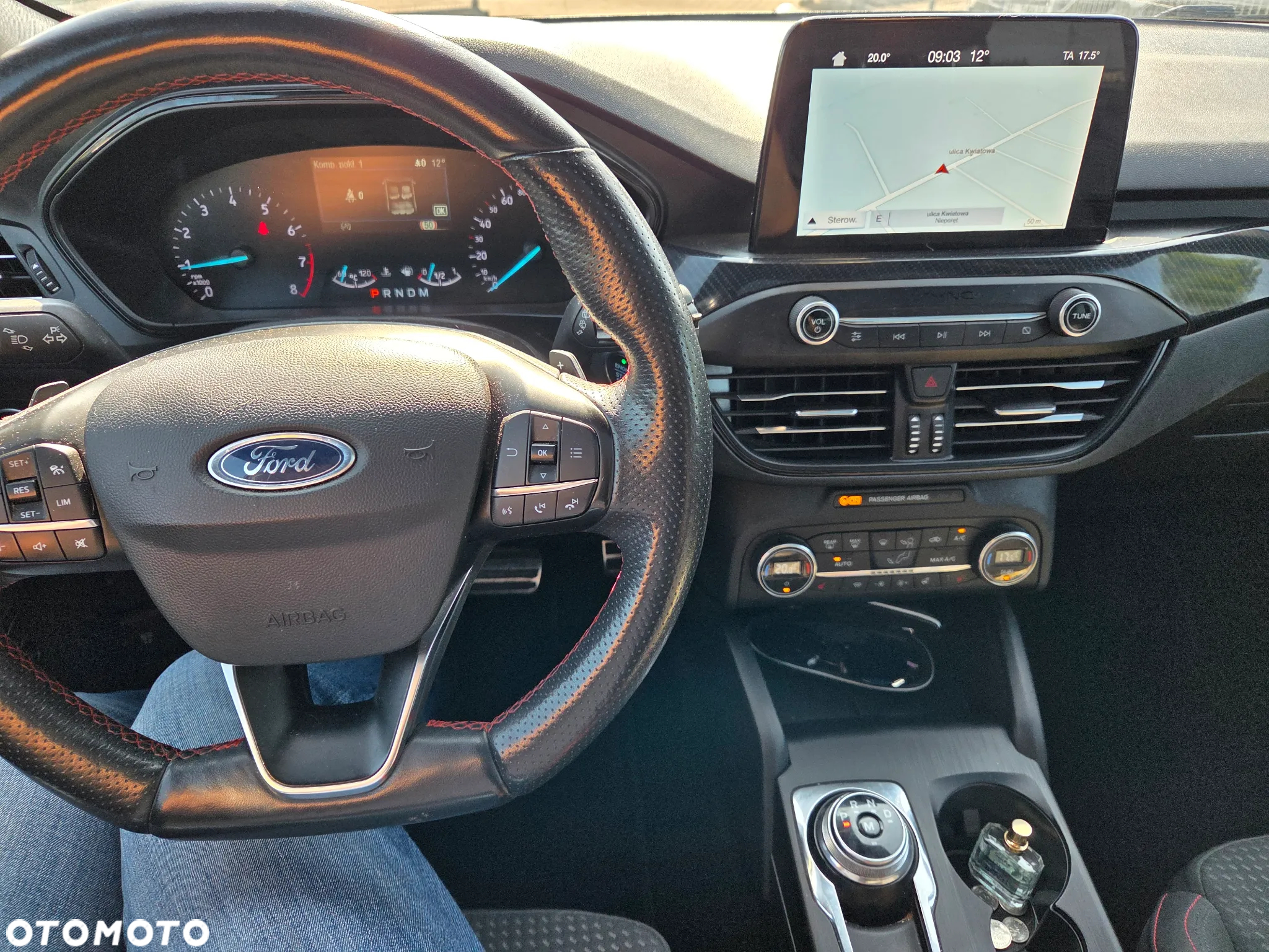 Ford Focus Turnier 1.5 EcoBoost Start-Stopp-System ST-LINE X - 6
