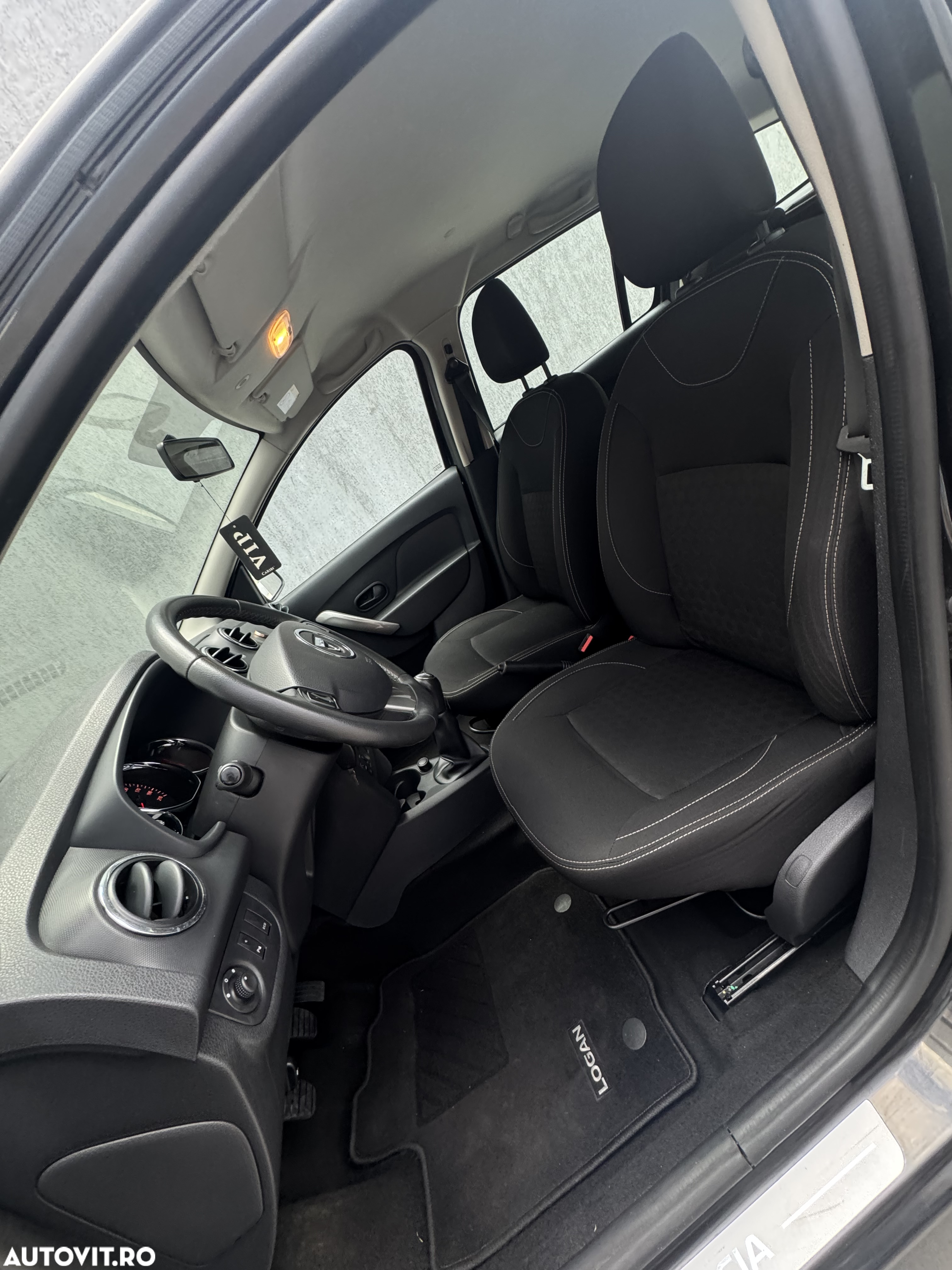 Dacia Logan - 22